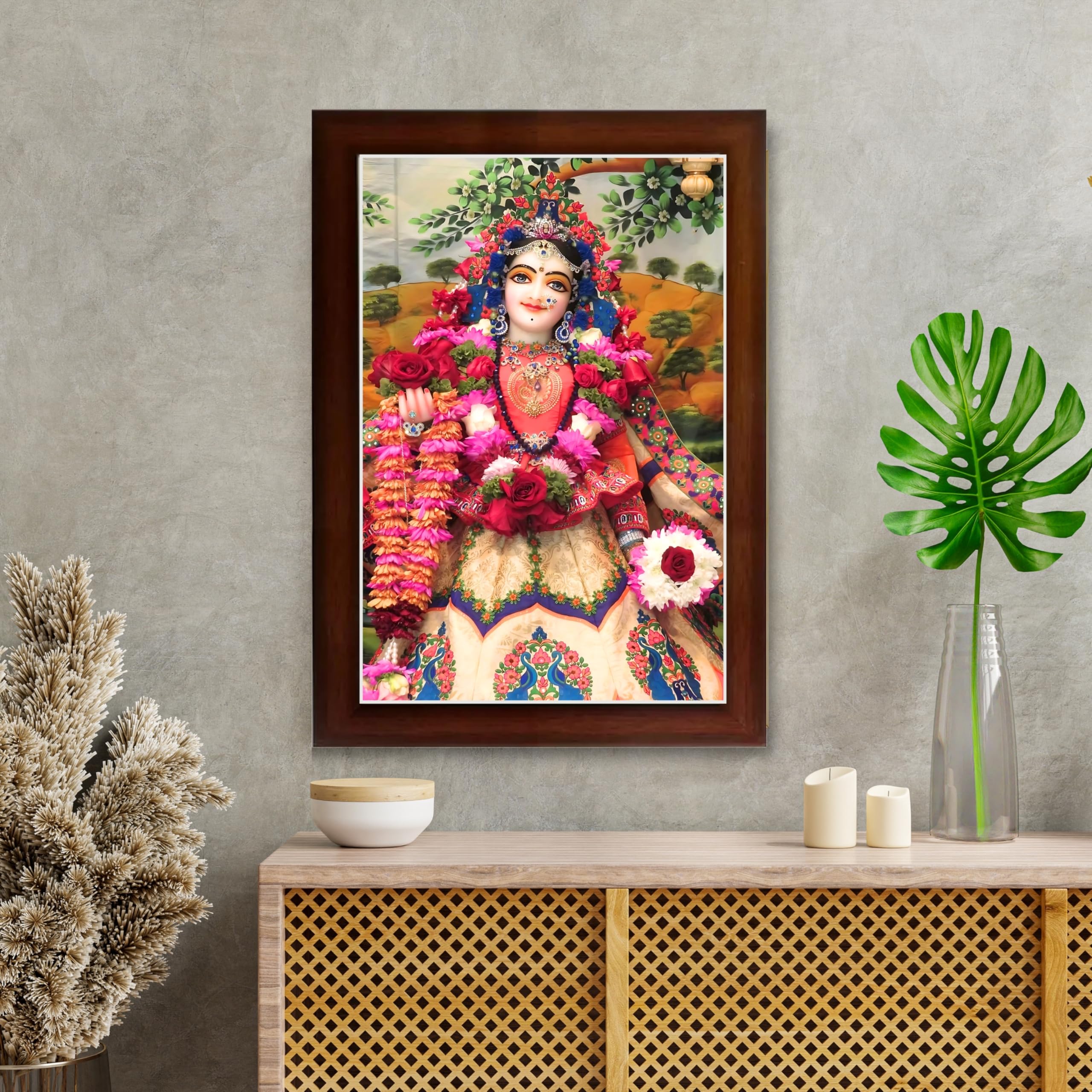 CRAFT QUEST Shri Radha Rani Shringaar Darshan in Vrindavan Frame