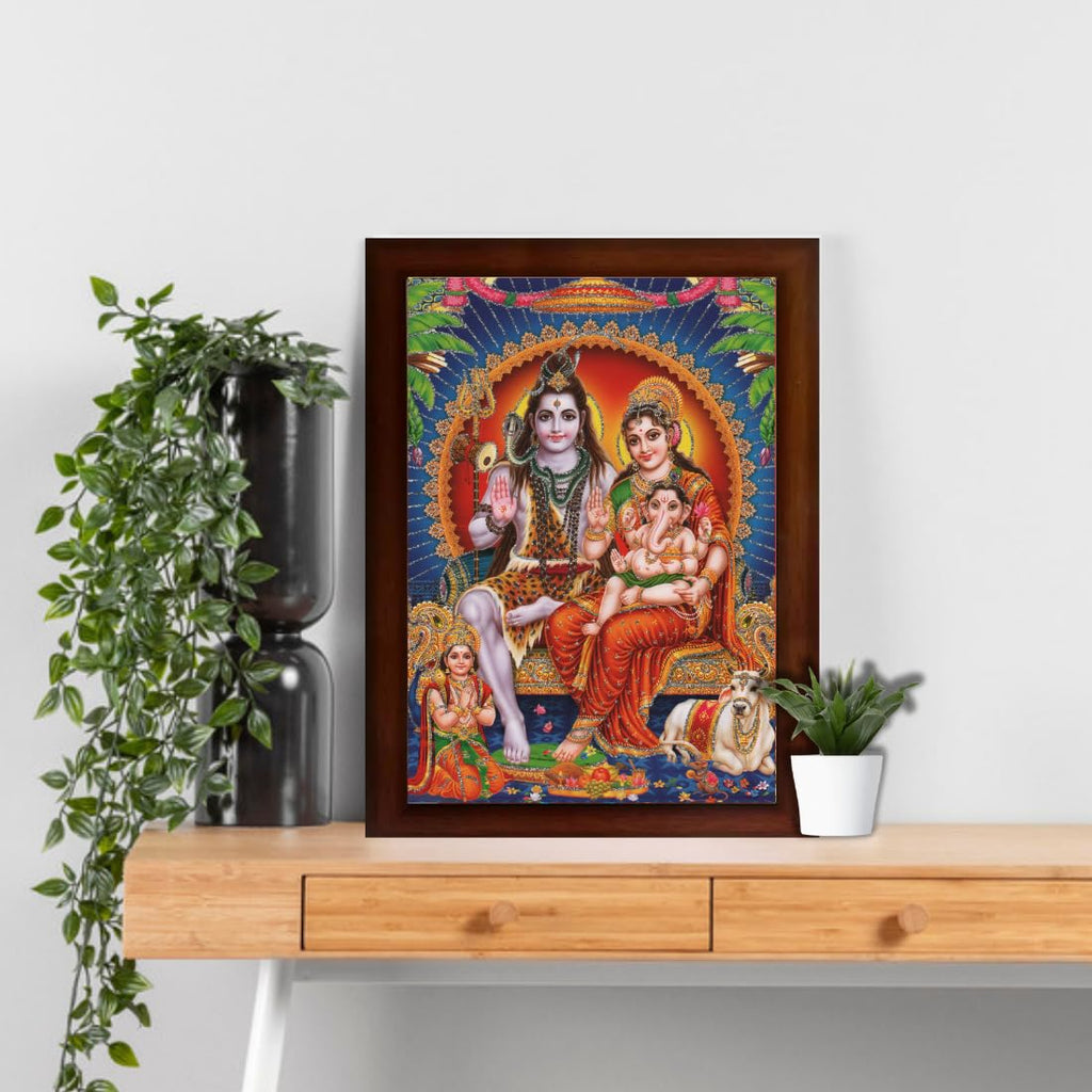 Craft Quest Shiv Parivar (Shiv Shankar, Maa Parvati, Ganesh and Kartikey) Religious Wood Photo Frame for Pooja (Multicolour, 14 X 10 inch)