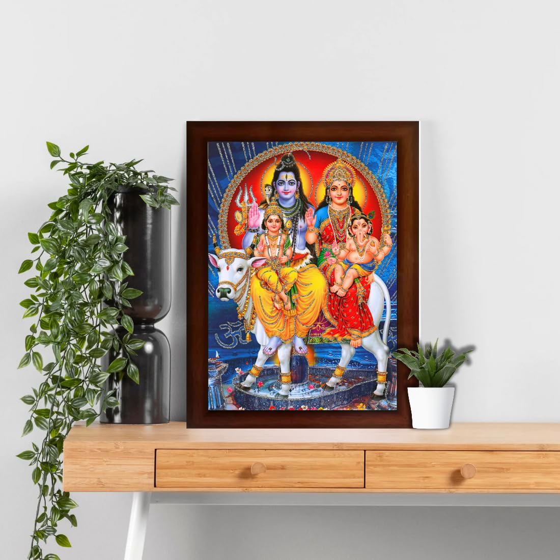 CRAFT QUEST Shiv Parivar (Maa Parvati, Ganesh, Kartikey and Shiv Shankar) Religious Wood Photo Frames Digital Reprint (Photoframe, Multicolour, 14 X 10 inch)